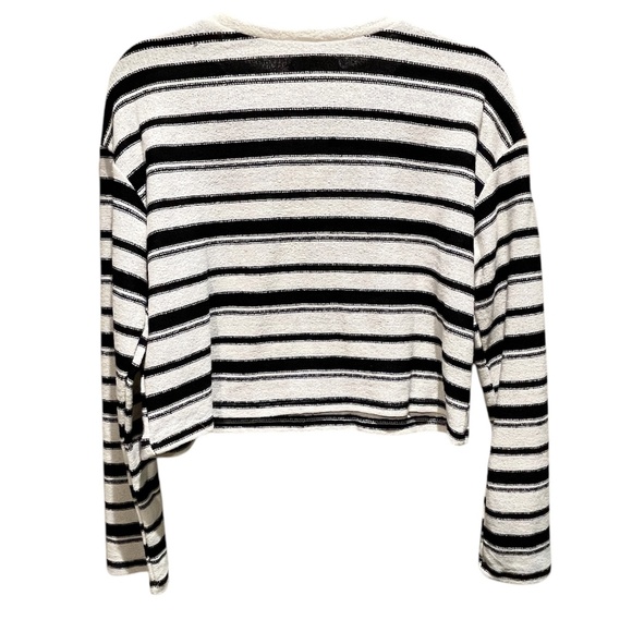 Zara NWT Women’s Rustic Short Sweater Small Black White Knit Striped Oversize Pu - Picture 4 of 7